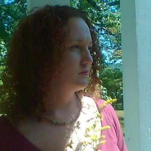 Meet your Posher, Laurie